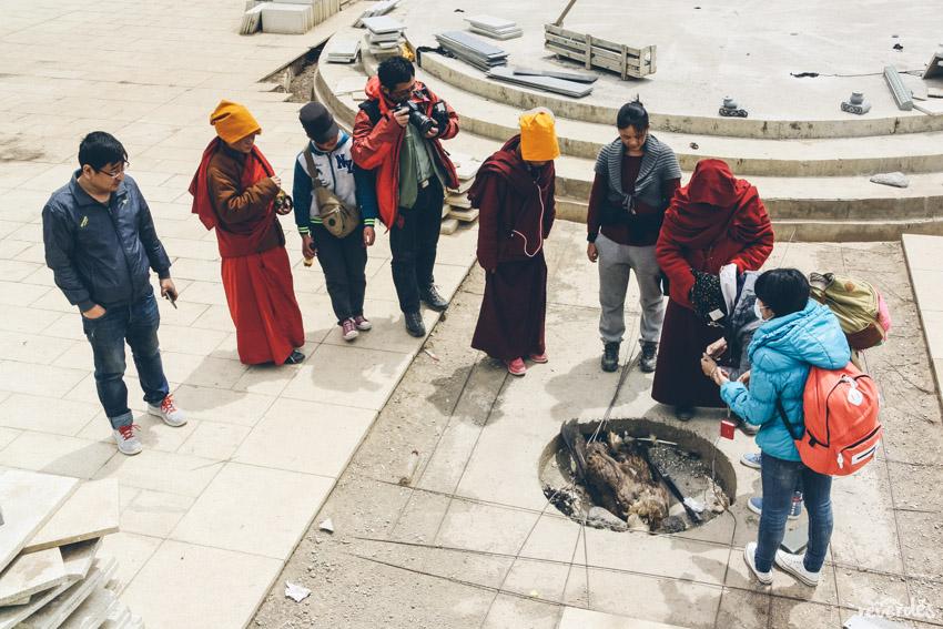 Sky Burial, entierro en el cielo