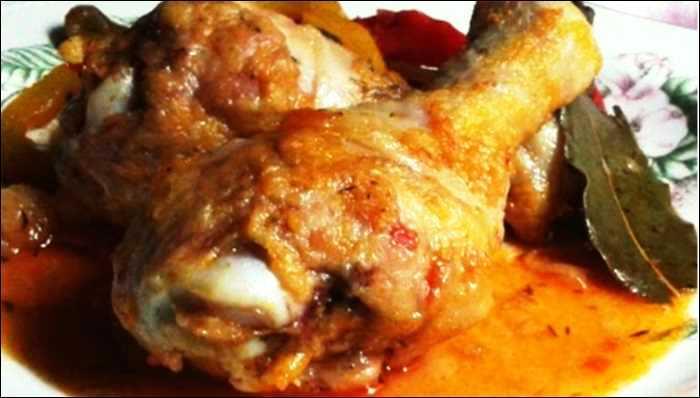 Pollo-asado-con-salsa-de-pimientos-portada