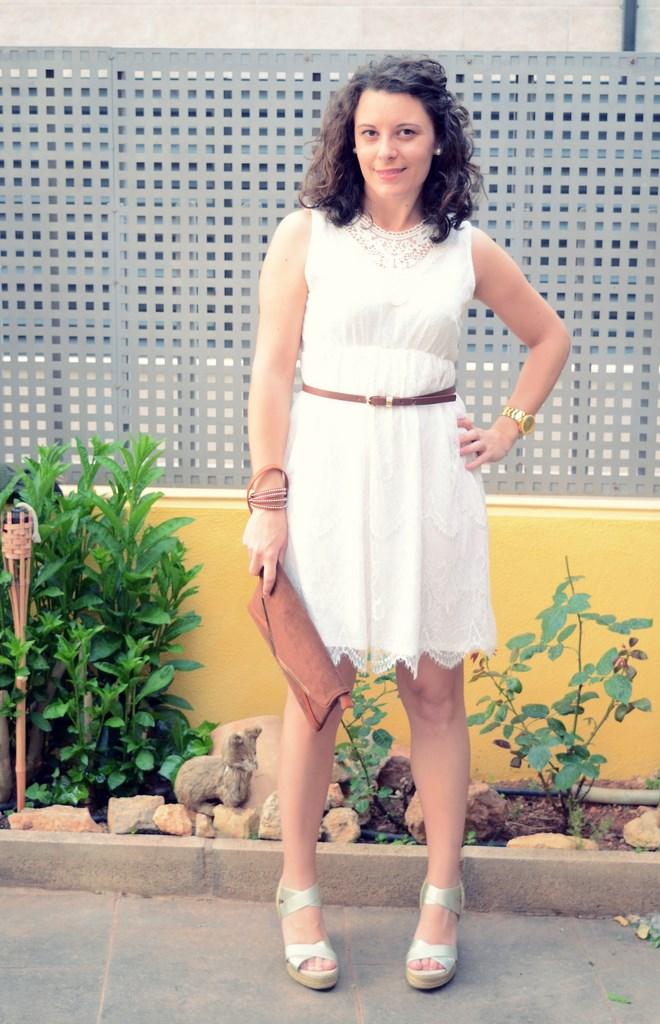 Mi vestido azul- White crochet dress (7)