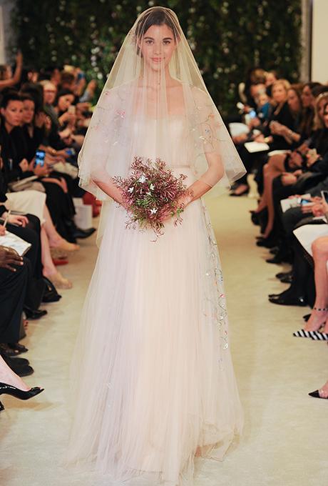 carolina-herrera-wedding-dresses-spring-2016-001