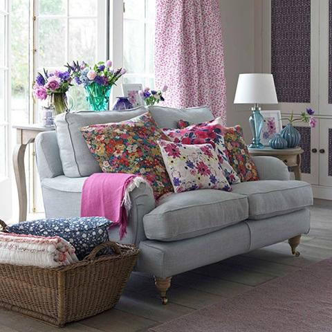 Purple-floral-living-room