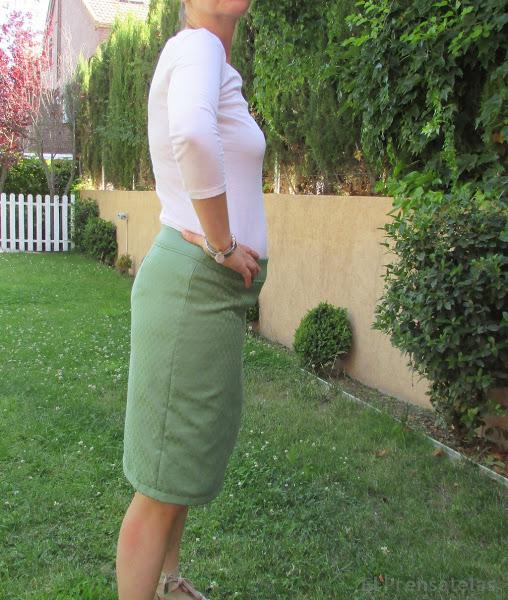 Falda Simplicity 1541