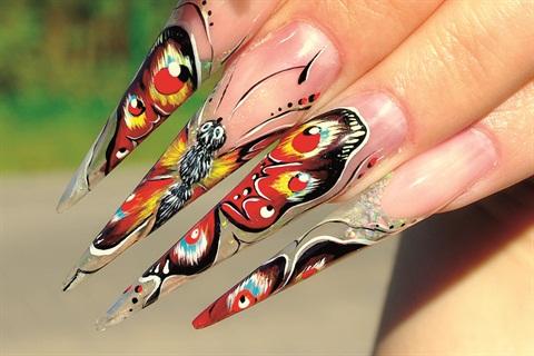 uñas acrilicas de mariposa