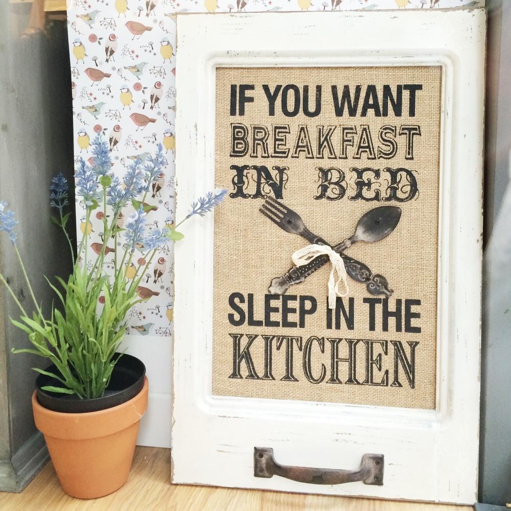cartel_breakfast_sleeping_kitchen_maowdesign©