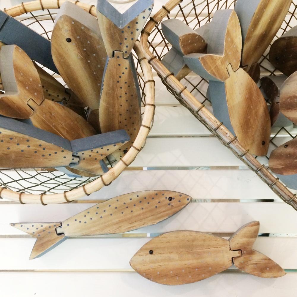 pez-madera-verano-artesanal-maow-design-shop