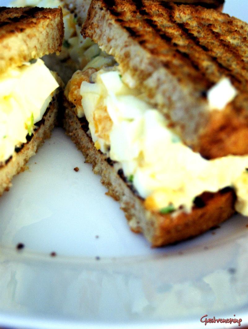 Sandwich de huevo