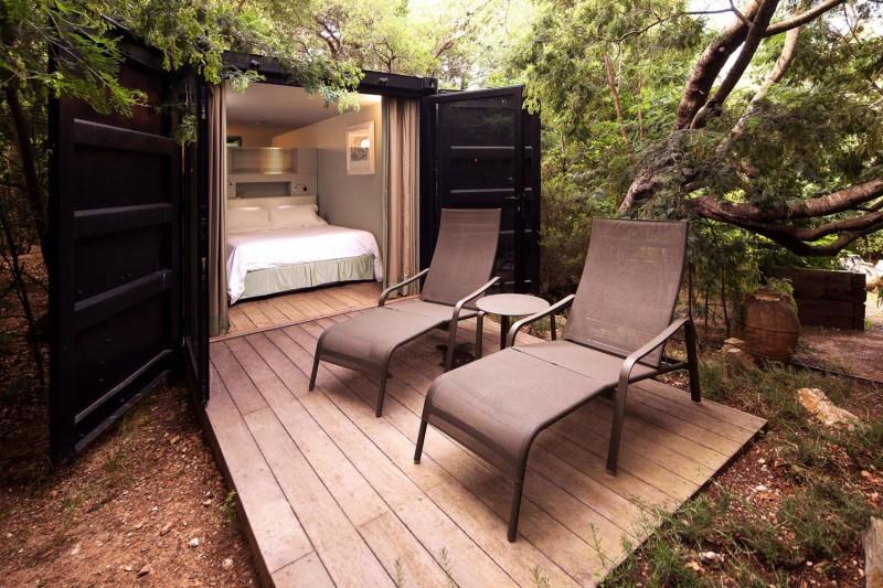 Private-House-by-Bumper-Investments-17