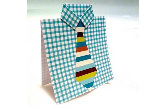 tarjeta de felicitación para el día del padre con forma de camisa y corbata