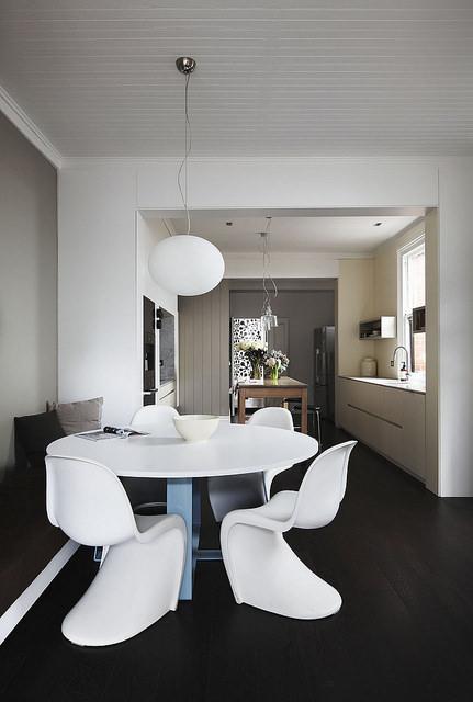 05-dining-chairs