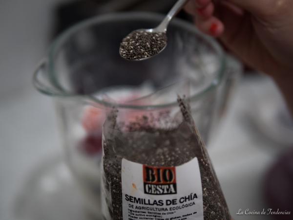 batido de fresa y chia