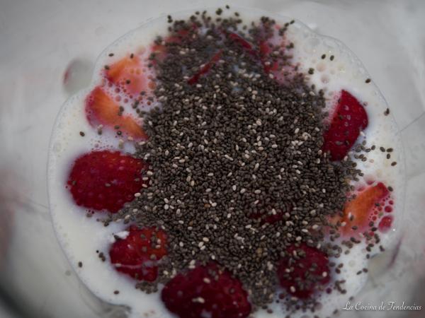 batido de fresa y chia