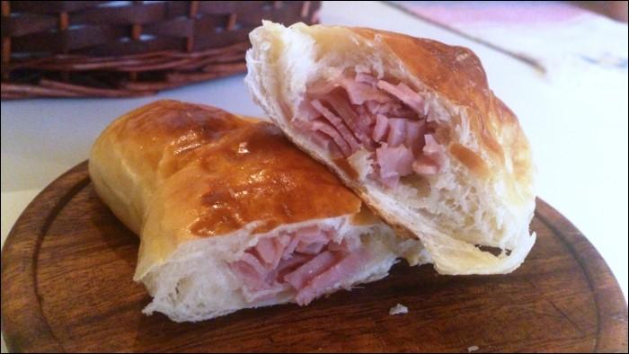 Cachitos-de-jamón-final