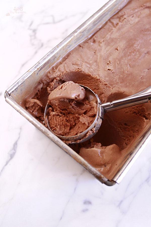 Cucuruchos de chocolate, helado de chocolate, Manu el Chef receta helado, Sweets and Gifts, helados, crema chocolate, helados de verano, recetas para niños