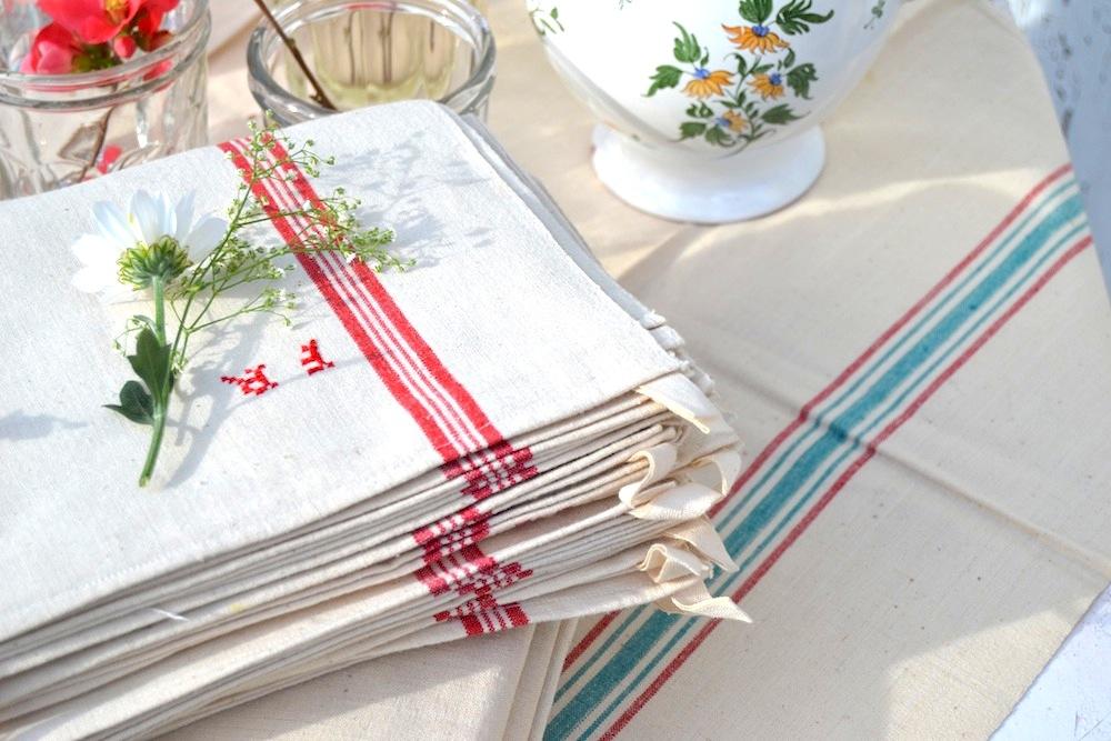 Pa&ntilde;os antiguos de lino