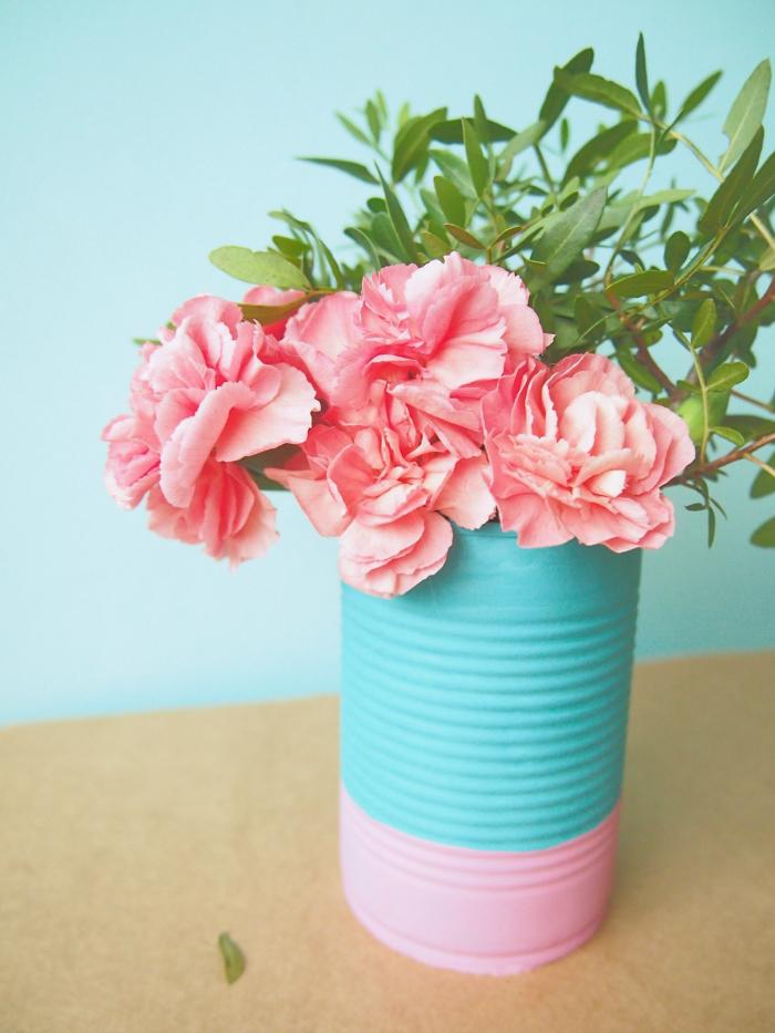 Un bote y 3 formas diferentes de personalizarlo