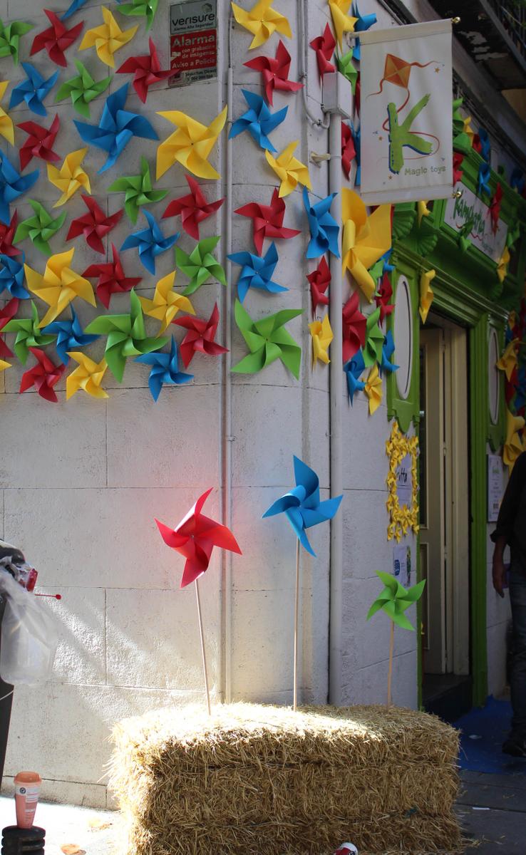 Decoraccion-molinillos-de-papel