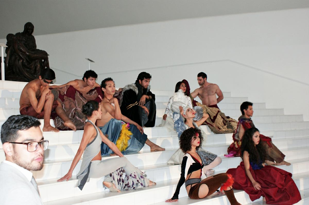 Fashion & Art Mexico