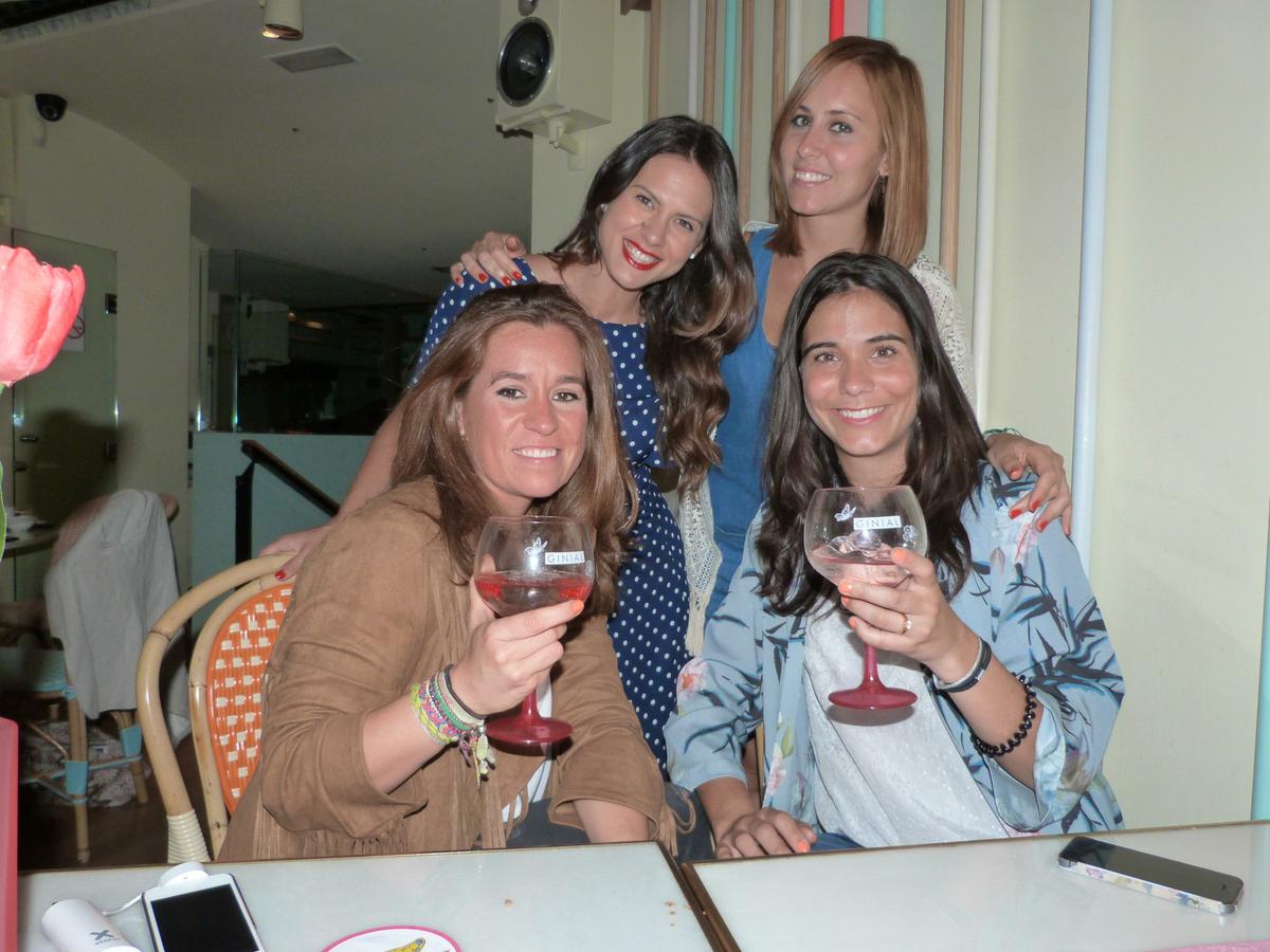 gin and manicure madrid confidential