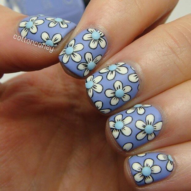 uñas cortas con pegatinas