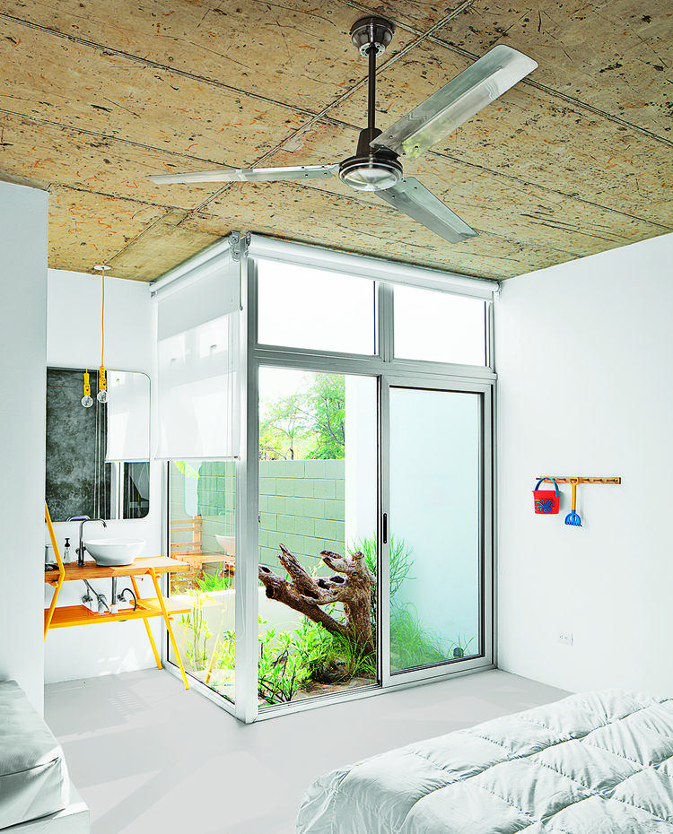 Dormitorio con naturaleza dentro