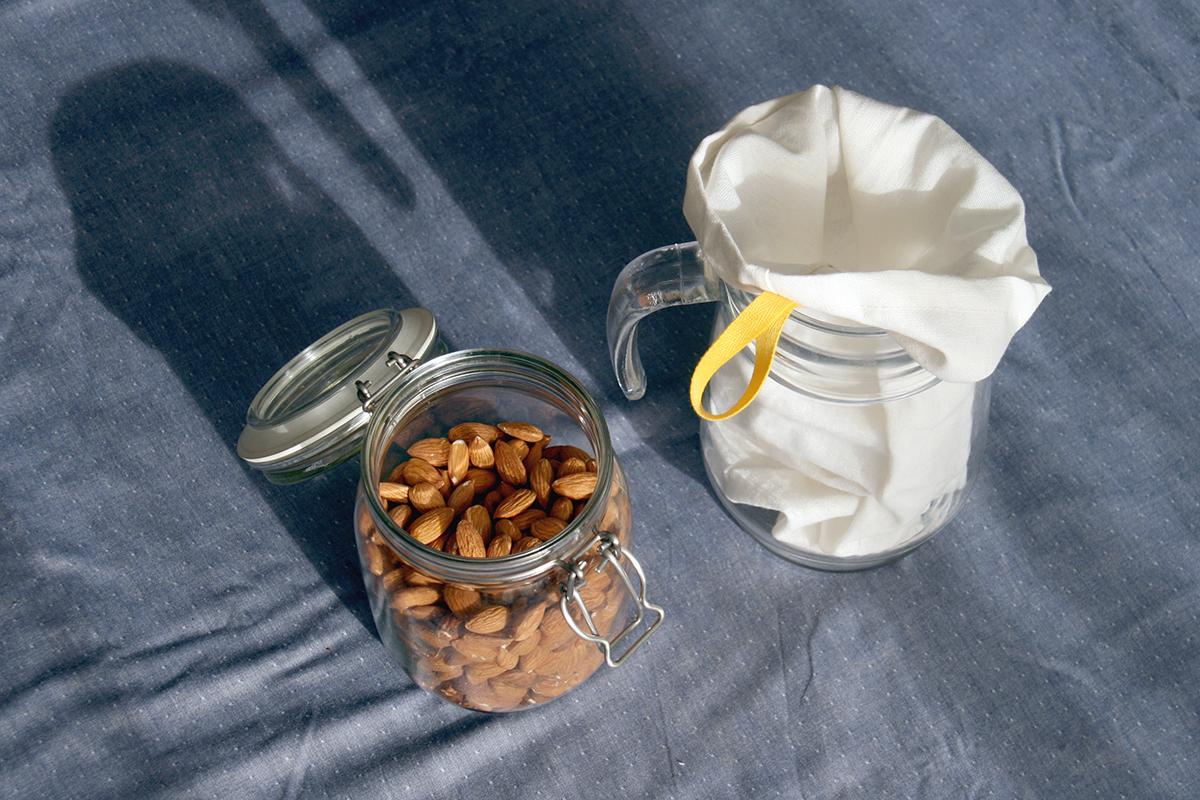 2.-Bolsa-de-almendras-ccc