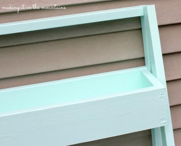 diy-estanteria-escalera-mint-decoracion-terraza