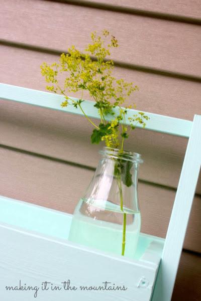 diy-estanteria-escalera-mint-decoracion-terraza