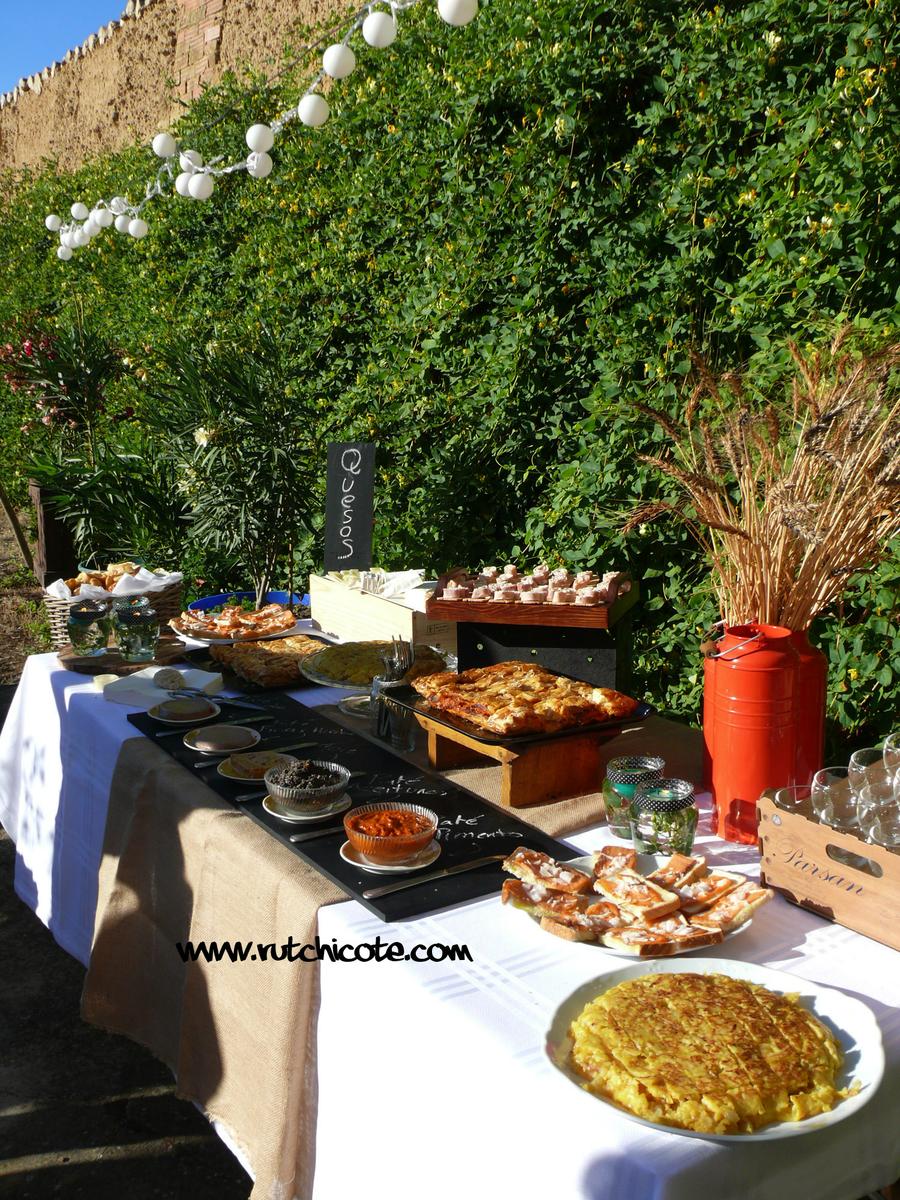 Merienda en el jardin
