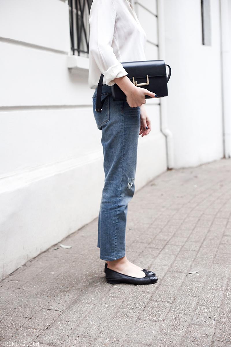  Claudie Pierlot boyfriend jeans Chanel flats