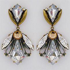 fd50dae32ca181d4a4accc18c9d79561