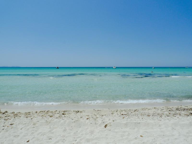 Es Trenc - One Of My Favorite Beaches paula casielles livelove-polly