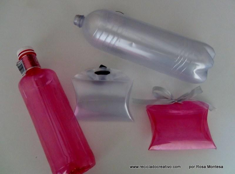 caja botellas recicladas pillow abierta (26)