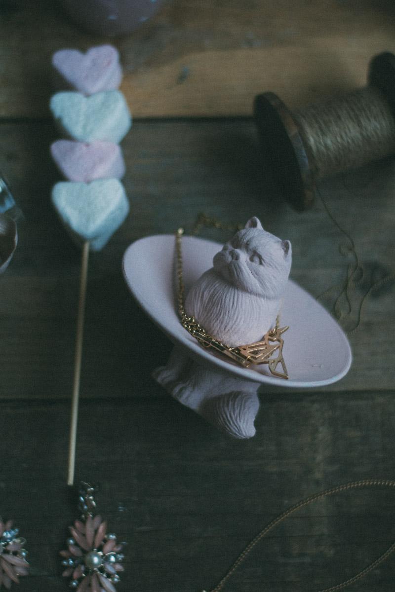 crea tu propio joyero - manualidades para fiestas en All Lovely Party