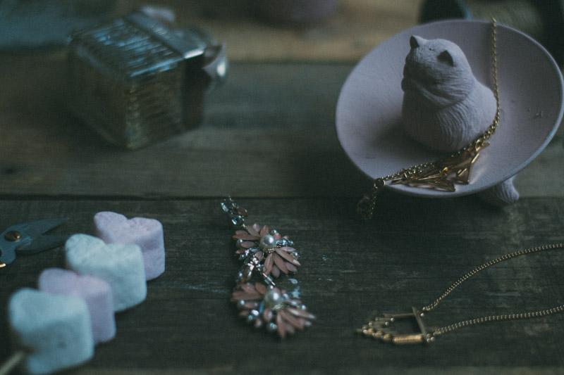 crea tu propio joyero - manualidades para fiestas en All Lovely Party