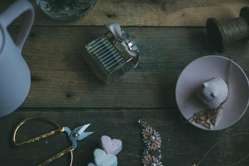 crea tu propio joyero - manualidades para fiestas en All Lovely Party