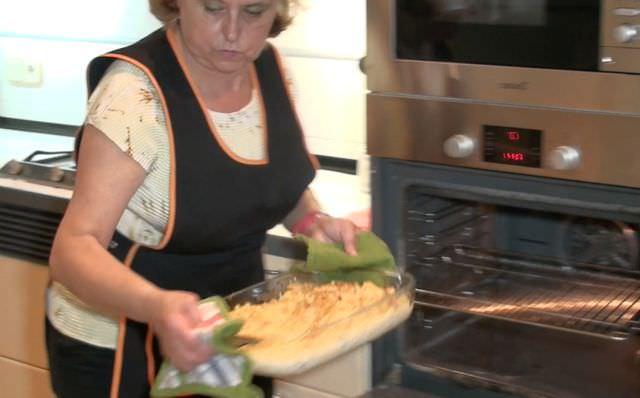 Macarrones con salsa bechamel y jamon york46_mini