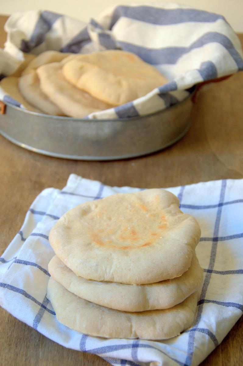 lacucharazul_pita_relleno_salmón