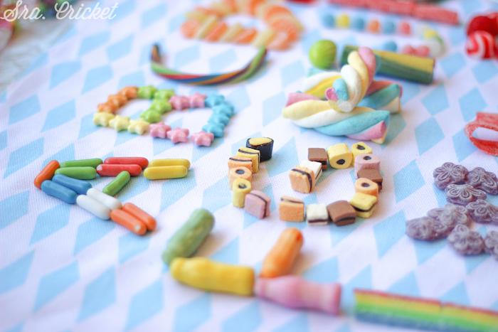 abecedario con golosinas