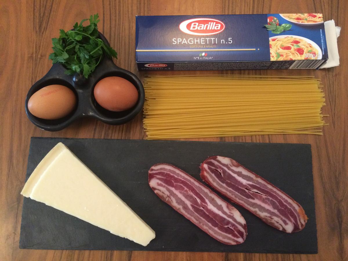 Ingredientes para el Spaghetti carbonara original