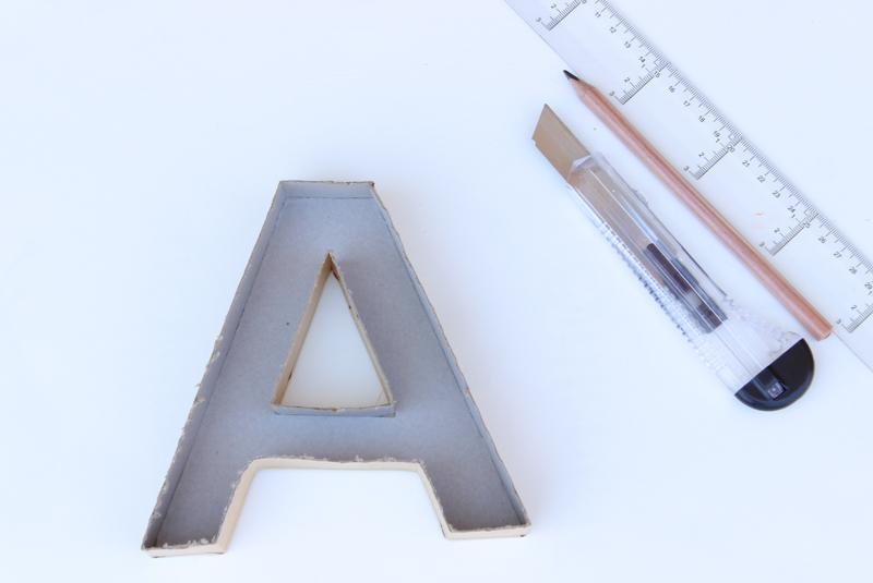 decora con letras de cartón - Ideas para fiestas en All Lovely Party