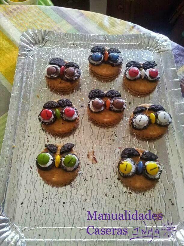 Manualidades Caseras Faciles Galletas divertidas decoradas con lacasitos para comunión 