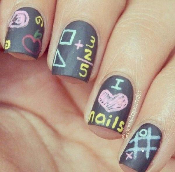 diseño de uñas tipo tablero