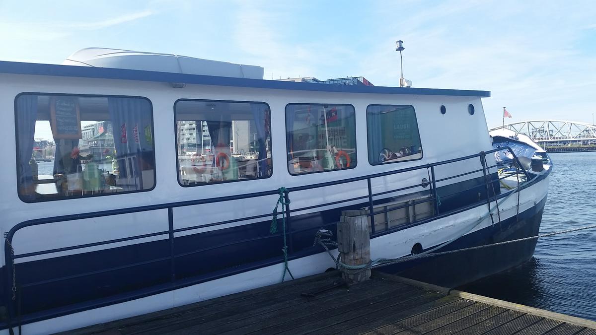 Amicitia Hostel Boat, Amsterdam, Países Bajos