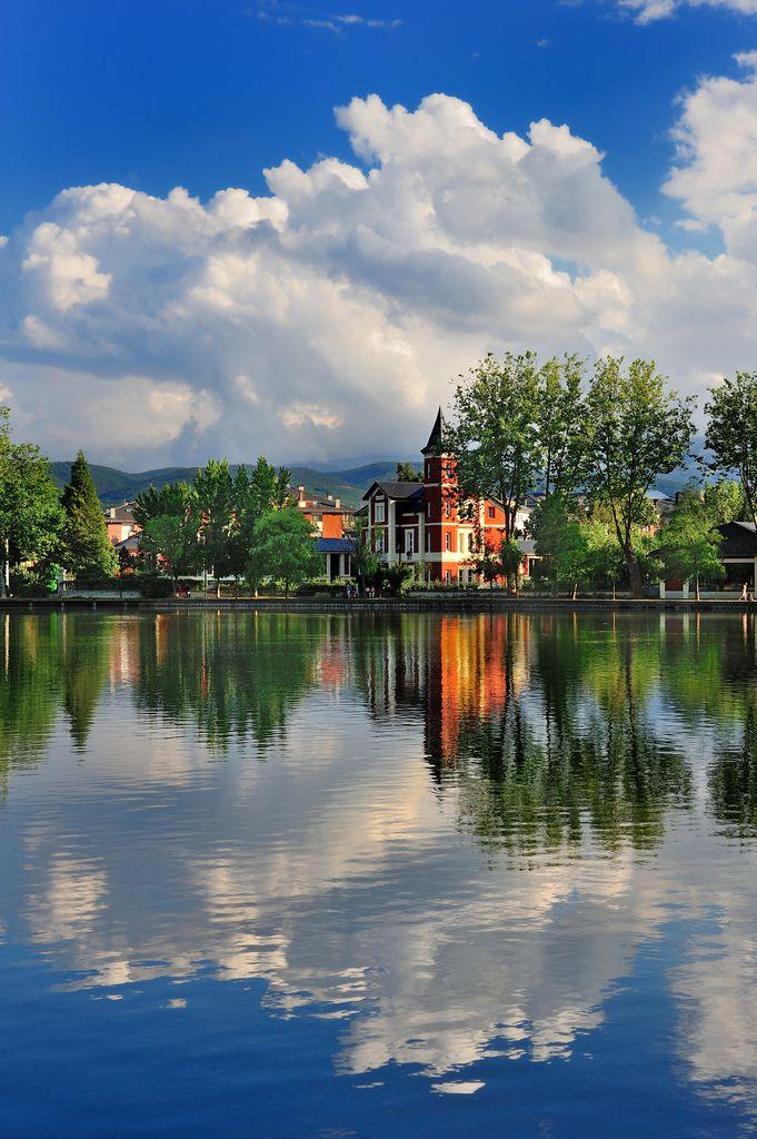 ec079f55f16b0191edb48feec2c8ec3d