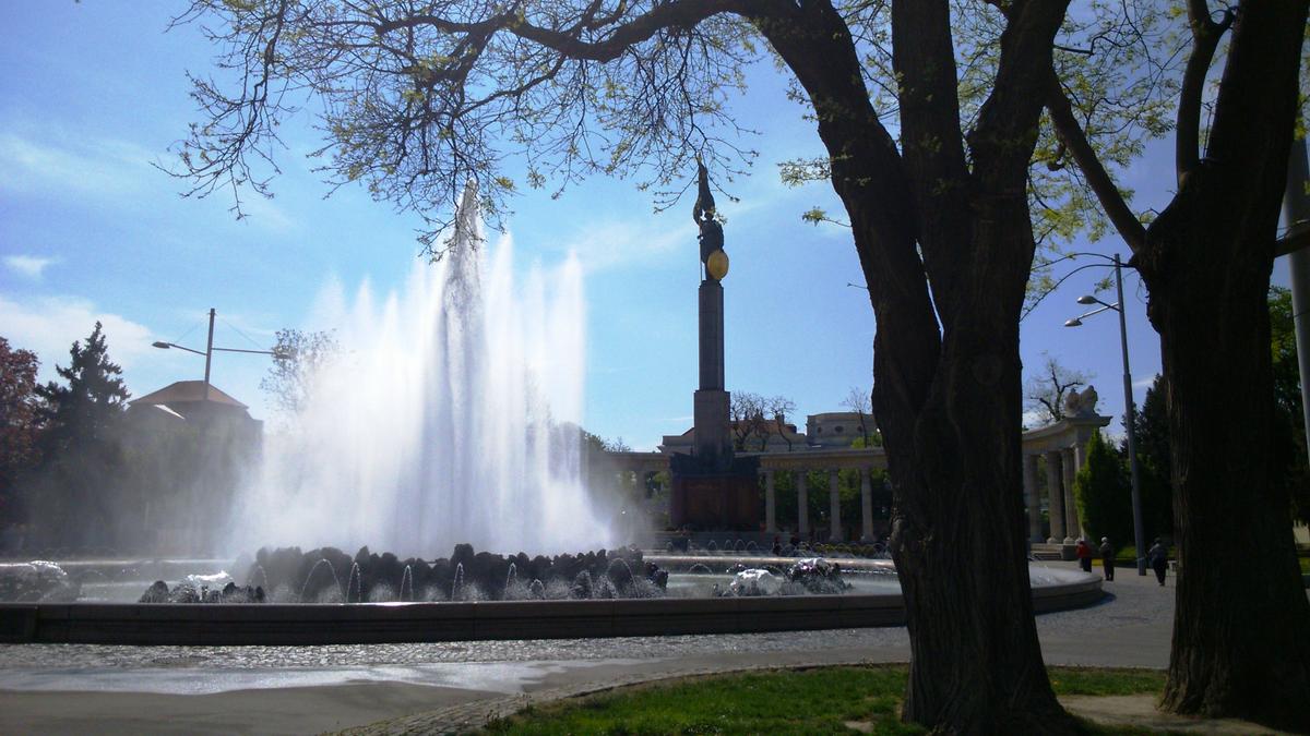 Monumento a los héroes del Ejército Rojo