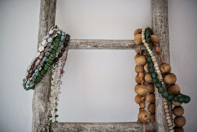 escalera,deco,bisutería