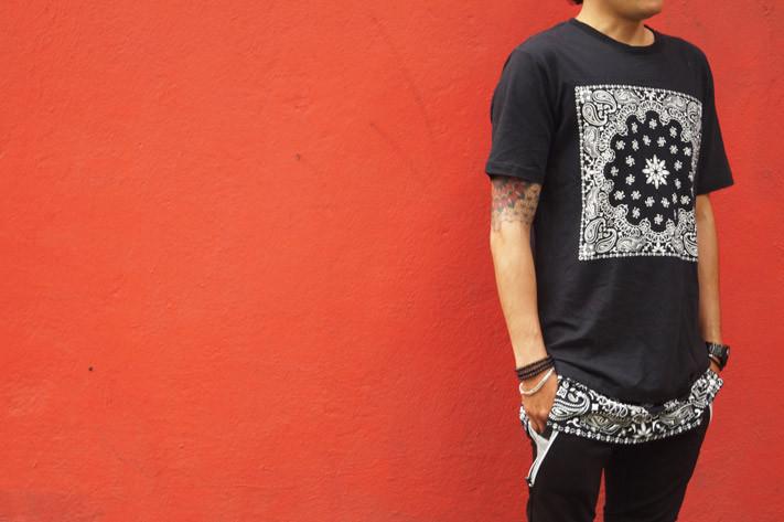 We are Uniform Efrén