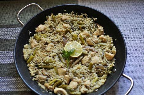 arroz-con-esparragos-setas-y-pollo
