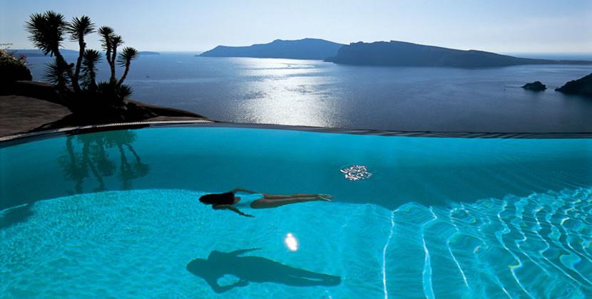 HomeLifeStyle-Hotel-Perivolas-Grece-Swiming-Pool