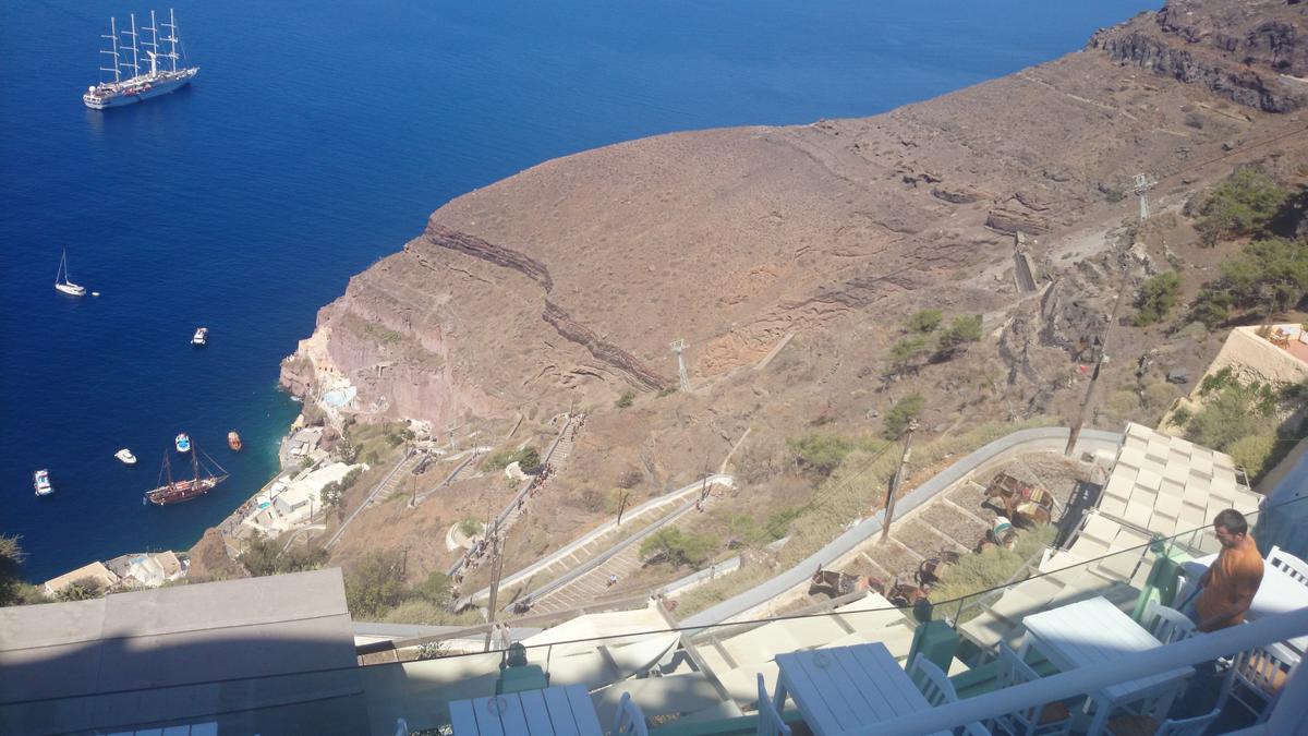 santorini-bajadaalpuerto